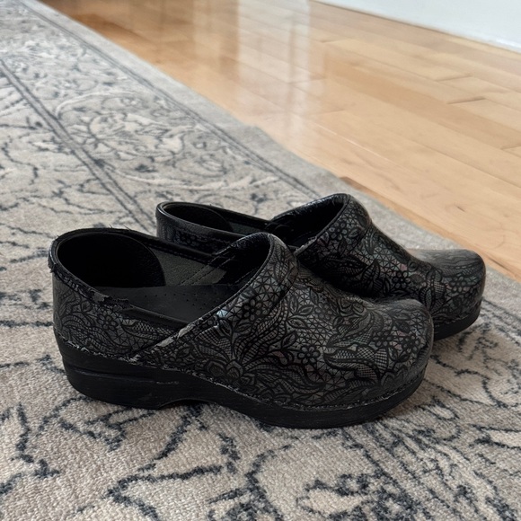 Dansko Floral Patterned Clogs - Picture 3 of 4